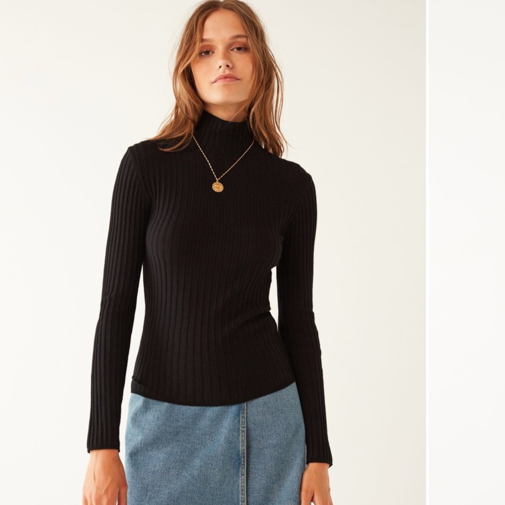 NEW Silence and noice turtleneck sweater